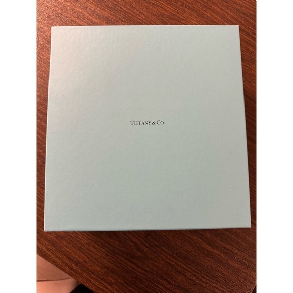 Tiffany & Co Large Blue Gift Box 10.5" x 11" - Picture 1 of 4
